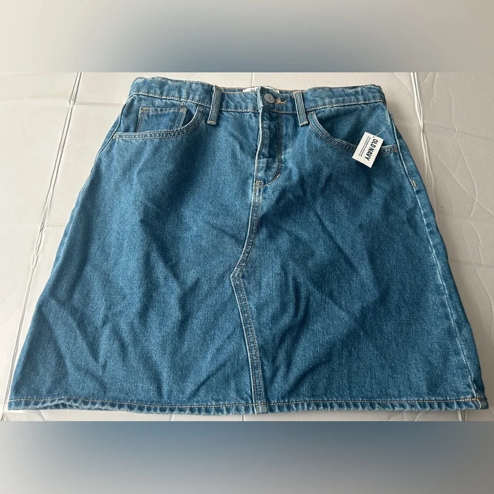 Old Navy Denim Skirt, NEW